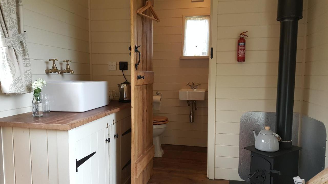 Wilderness B&B 3 Self Contained Rooms Nr Sissinghurst Headcorn Екстер'єр фото